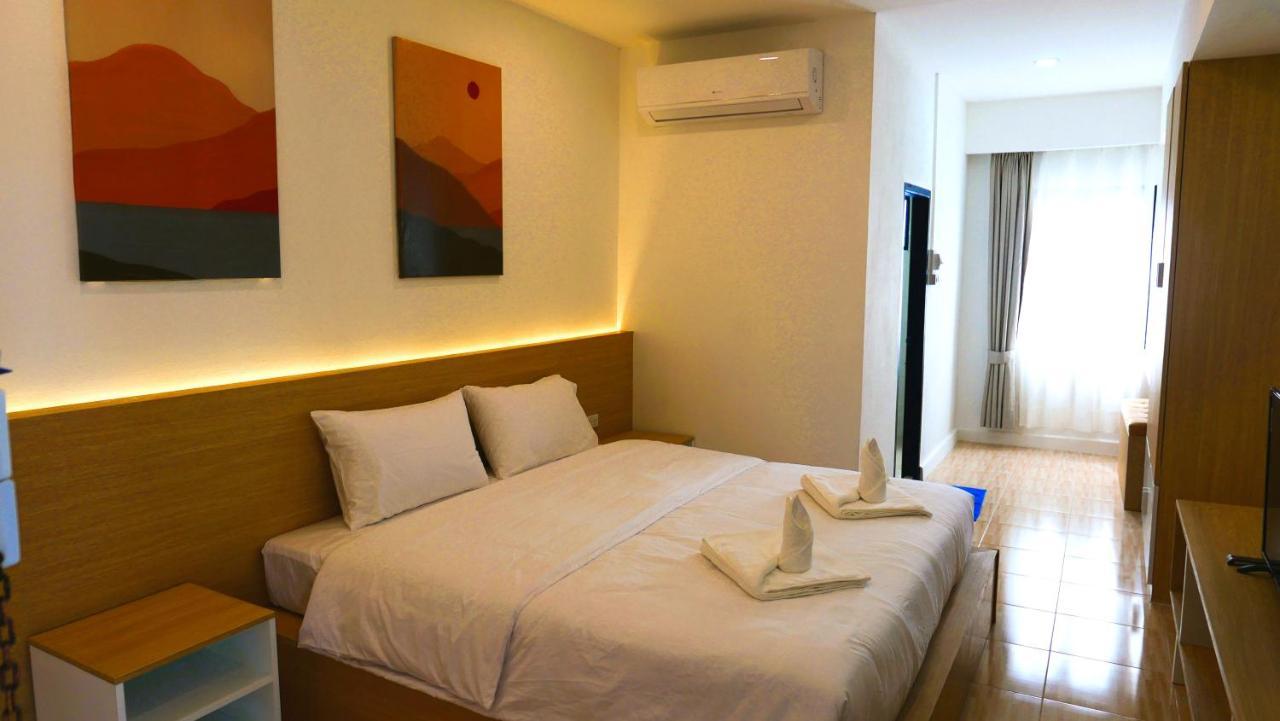 Midnight Blue Guesthouse Luang Prabang Exterior photo