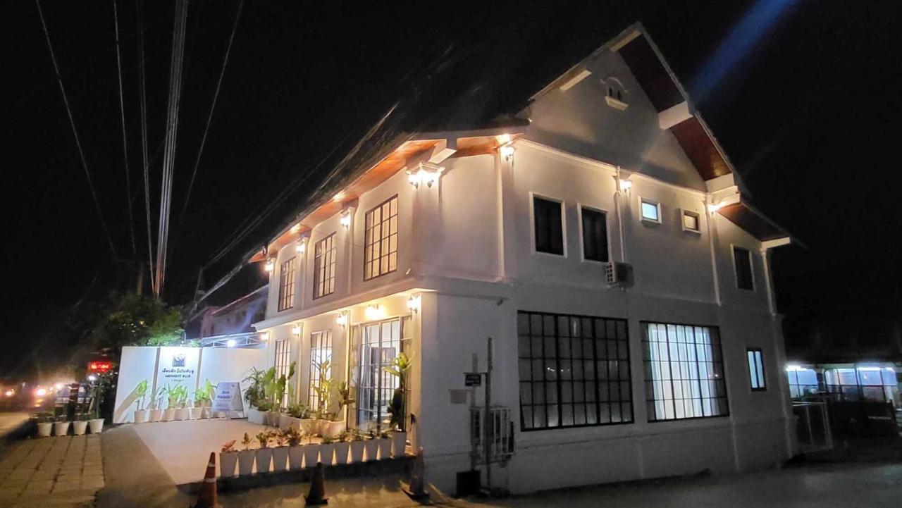 Midnight Blue Guesthouse Luang Prabang Exterior photo