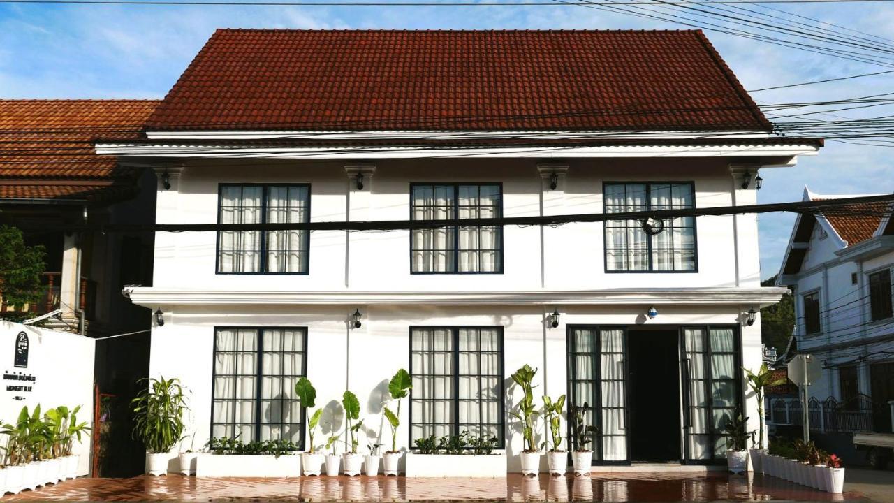 Midnight Blue Guesthouse Luang Prabang Exterior photo