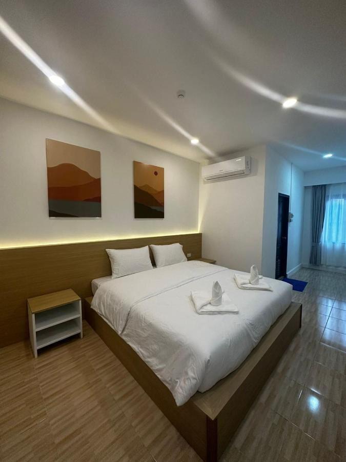 Midnight Blue Guesthouse Luang Prabang Exterior photo