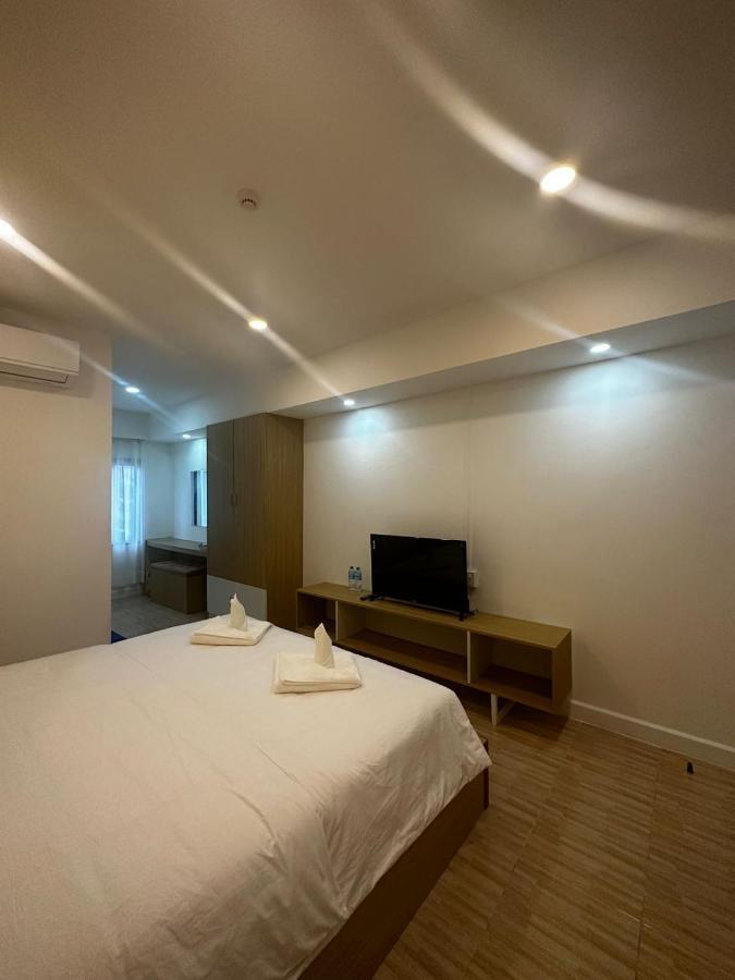 Midnight Blue Guesthouse Luang Prabang Exterior photo