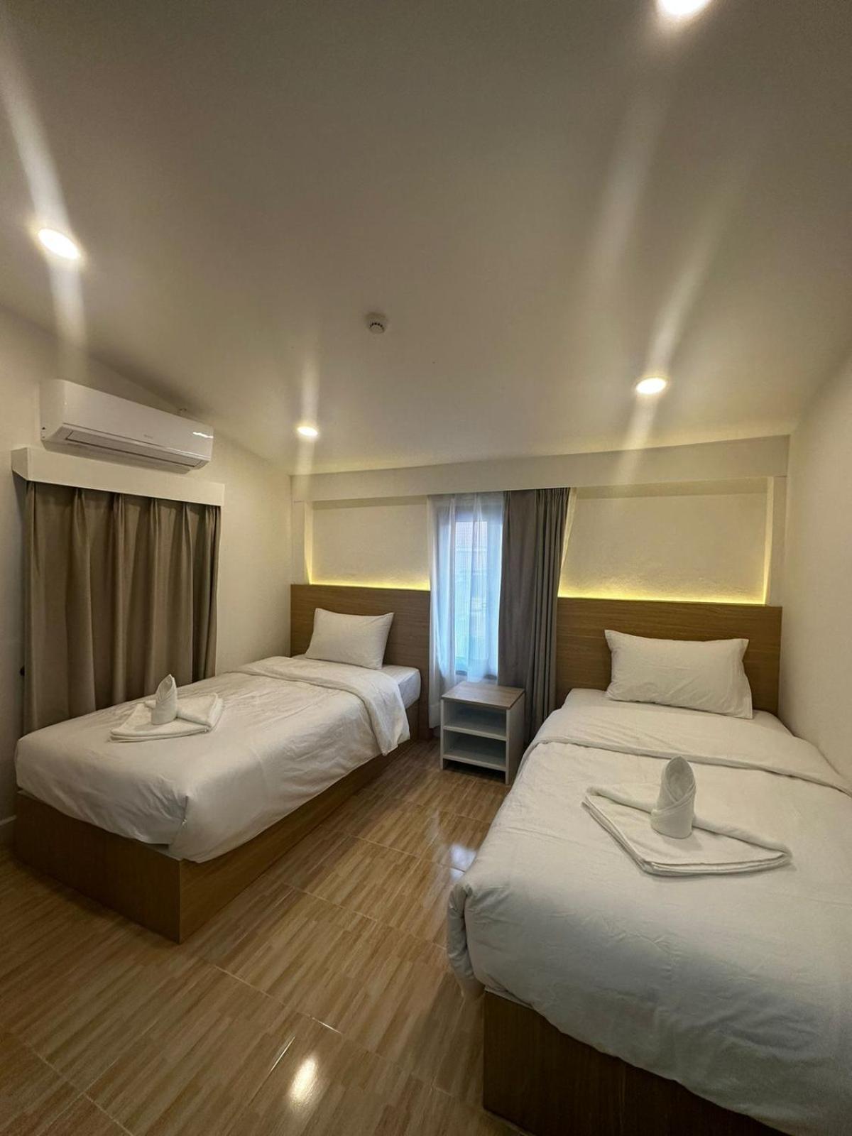 Midnight Blue Guesthouse Luang Prabang Exterior photo